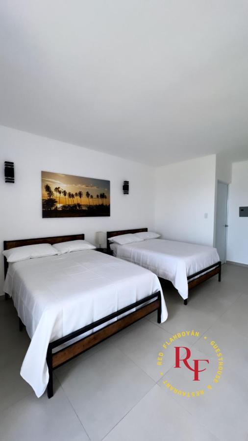 Red Flamboyan Guesthouse And Restaurant Rincon Ngoại thất bức ảnh