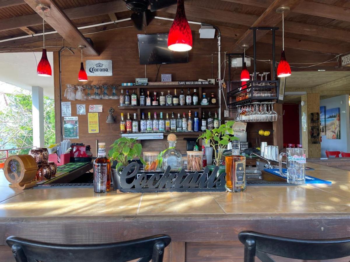 Red Flamboyan Guesthouse And Restaurant Rincon Ngoại thất bức ảnh